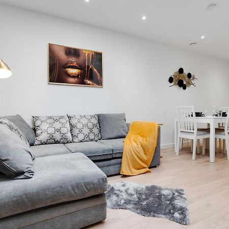 Vila Stylish 4Bd - Coop Live - Etihad - Parking - Ev Manchester Exteriér fotografie