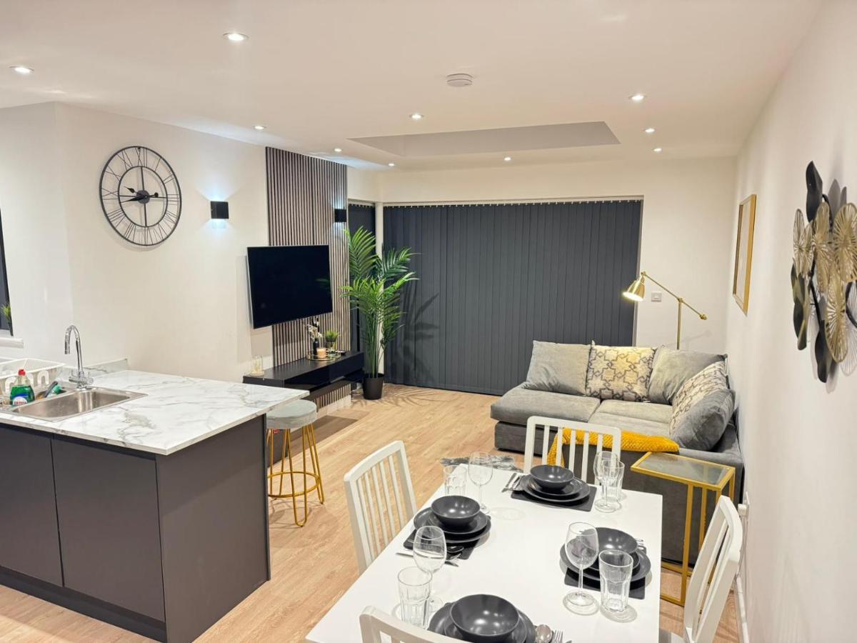 Vila Stylish 4Bd - Coop Live - Etihad - Parking - Ev Manchester Exteriér fotografie
