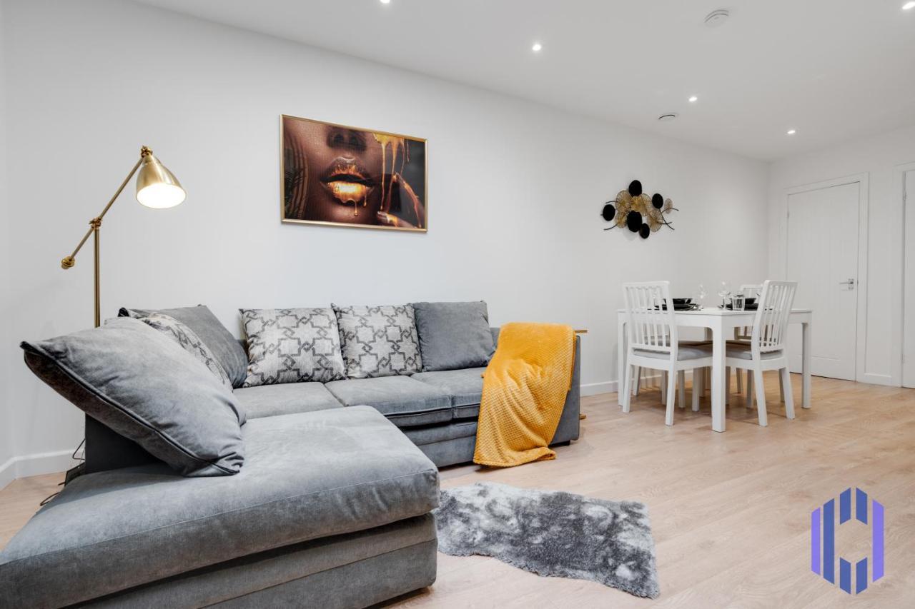 Vila Stylish 4Bd - Coop Live - Etihad - Parking - Ev Manchester Exteriér fotografie