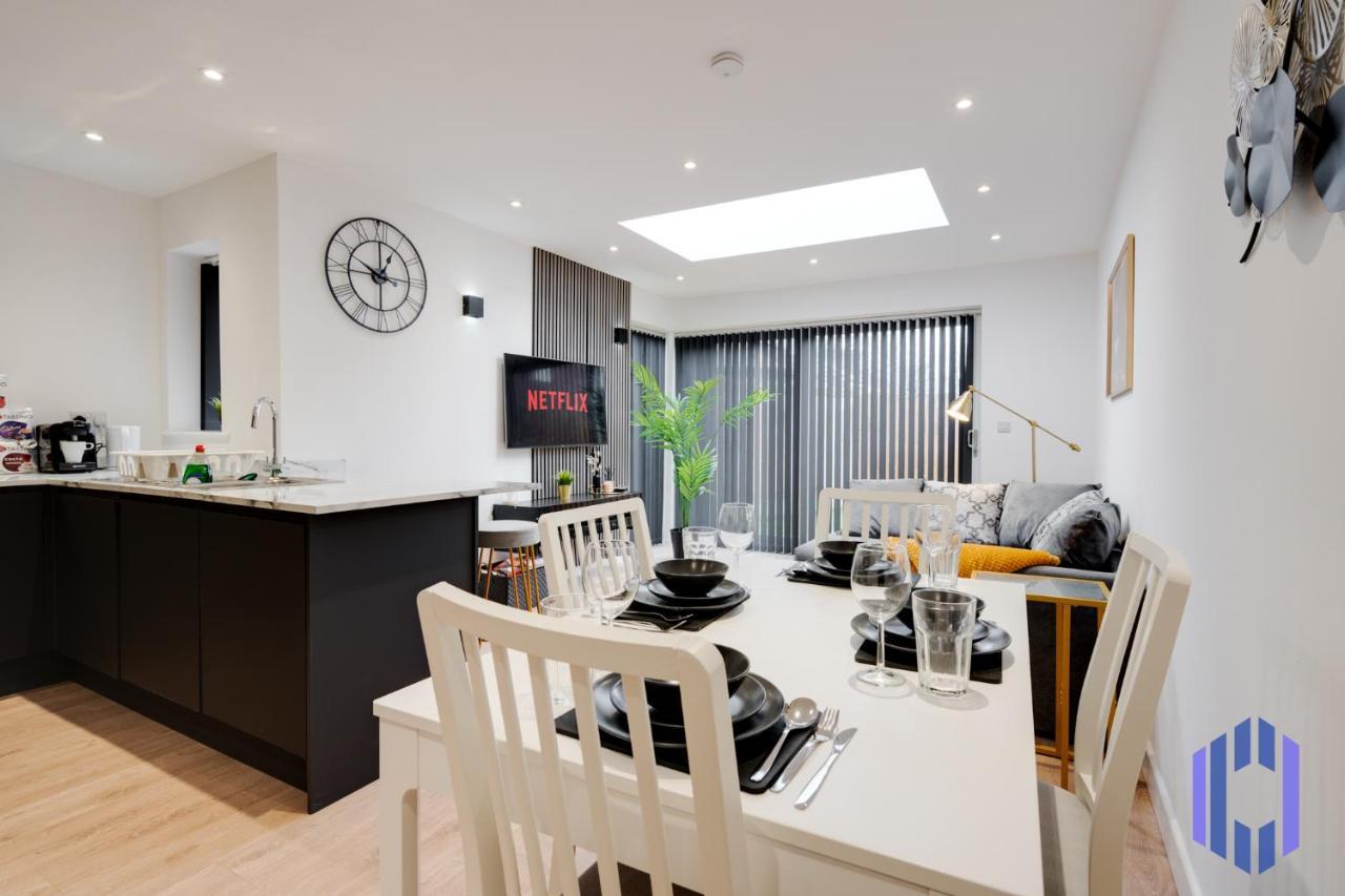 Vila Stylish 4Bd - Coop Live - Etihad - Parking - Ev Manchester Exteriér fotografie